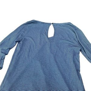 LUCKY BRAND SHIRT Top Size Small Womens Bell Sleeve V-Neck Black/white Striped